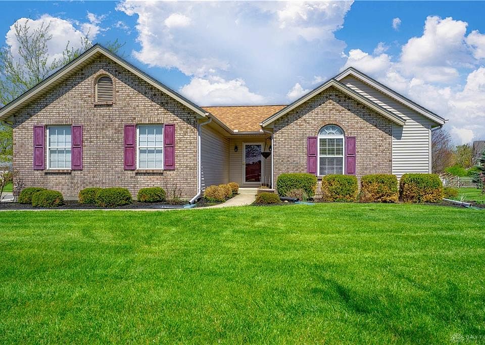 1st image of 8634 Alexander Ct