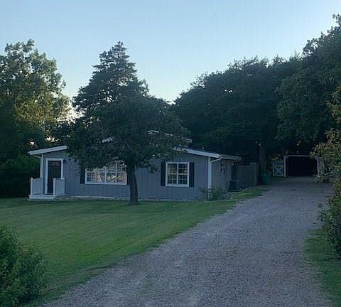 5th image of 404 Cocopa Dr