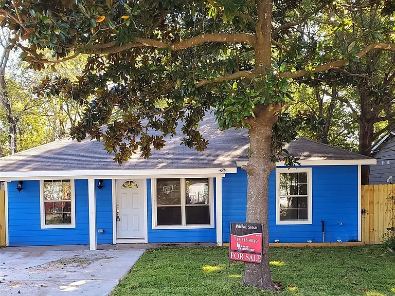 6815 Sidney St — Photo 12