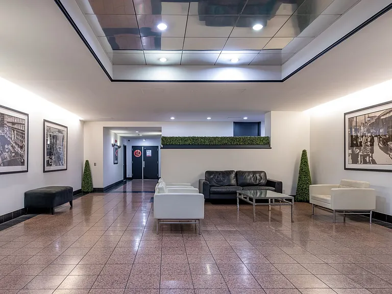 1333 Gough Apartments at Cathedral Hall — Photo 6