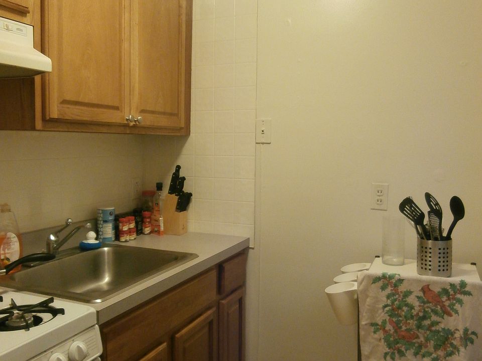 2nd image of 125 S 23rd St APT 1D