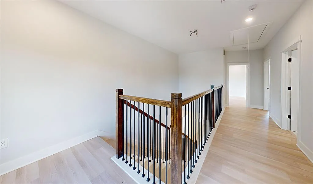 9225 Madera Rd — Photo 2