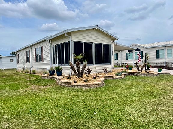2nd image of 812 Trevino Dr