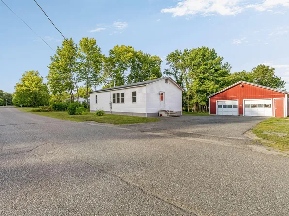 364 Turnpike Road, Medway, ME 04460