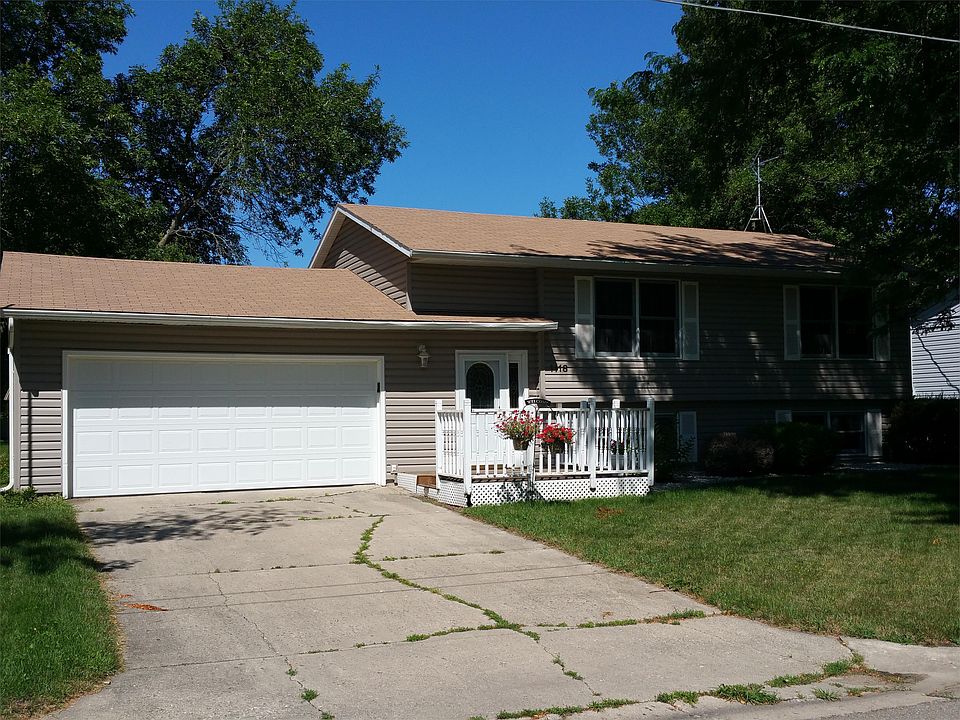 1st image of 1118 Belmont St