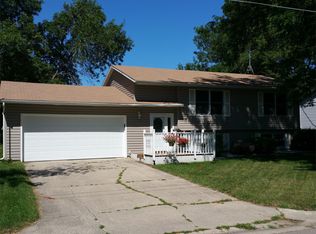 1118 Belmont St, Albert Lea, MN 56007