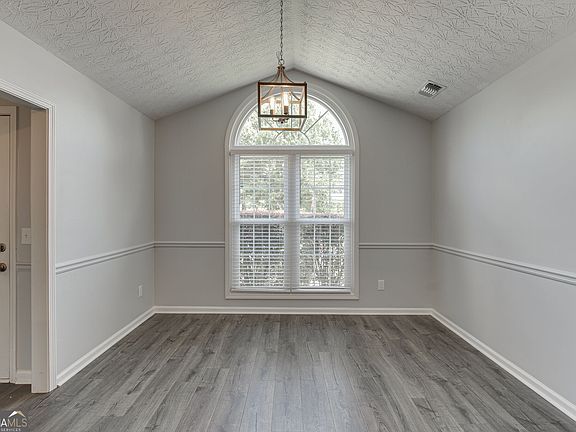 5th image of 8860 Creekstone Pl