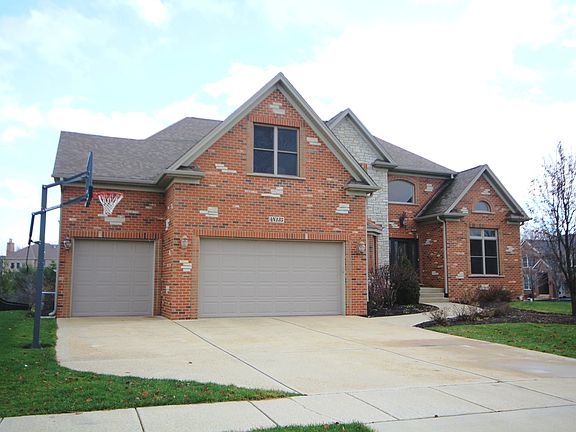 2nd image of 4N135 Golf View Ct