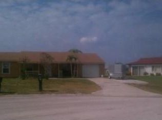 412 SW Ruffner Ct, Port Saint Lucie, FL 34953
