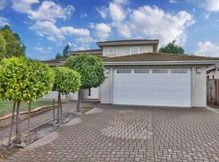 7510 Rainbow Dr, Cupertino, CA 95014
