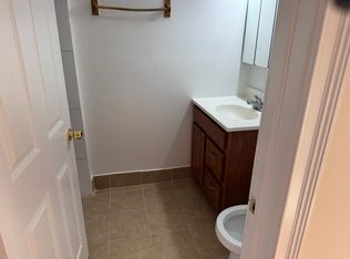 5609 N Clark St #2, Chicago, IL 60660