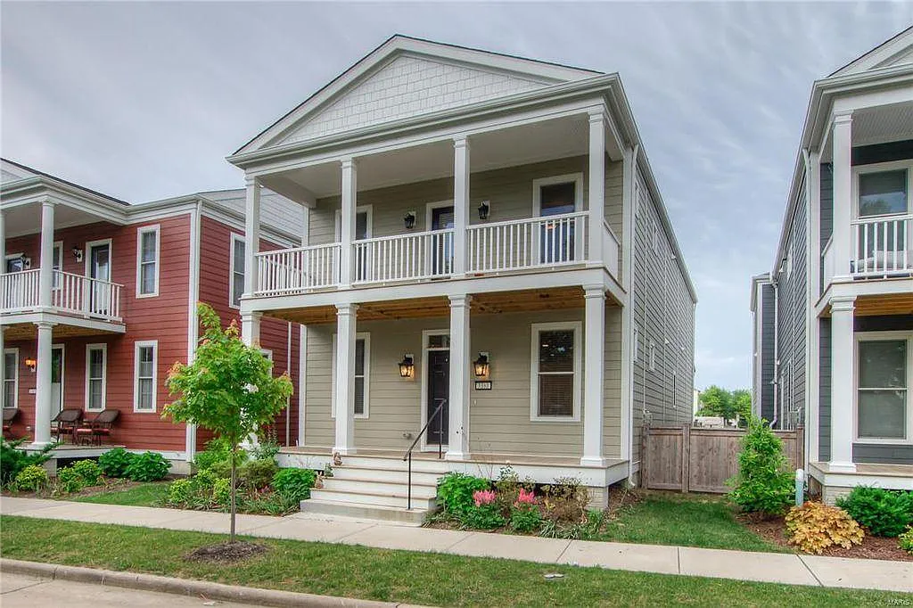 4 bed, 2200 sqft, $3,200 — Photo 1