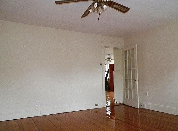 5th image of 619 Douglas Ave #3