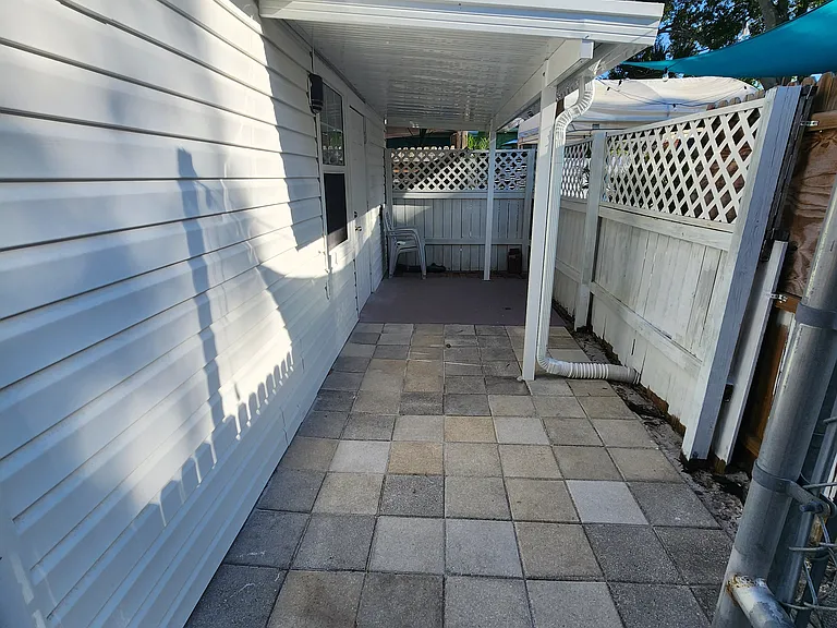 5317 1/2 Gulfport Blvd #B — Photo 6