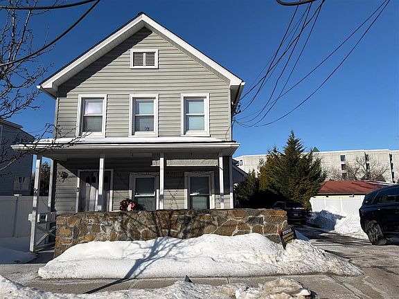 4th image of 68 N Water St