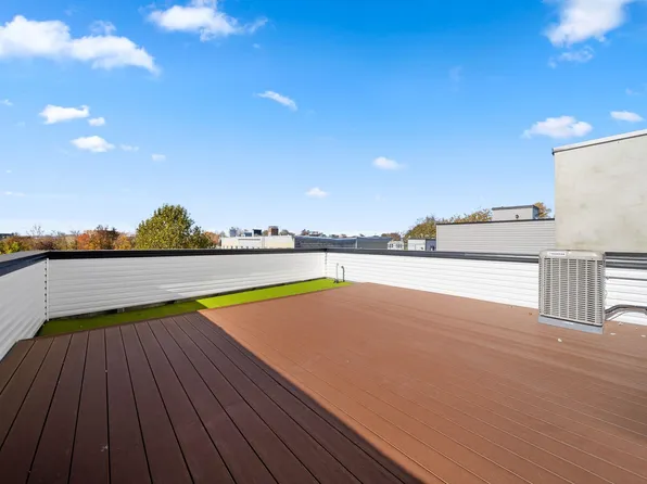 13 Lienau Place image 25 of 34