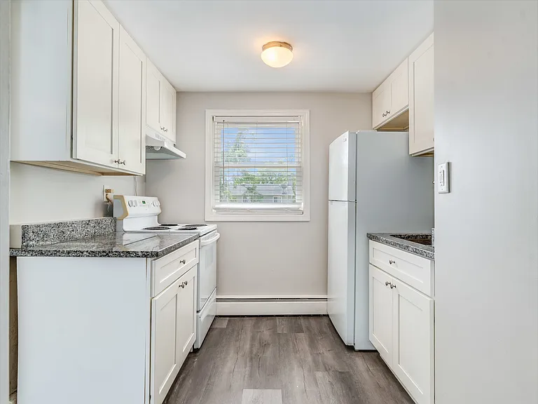 3 E Main St #1 — Photo 6