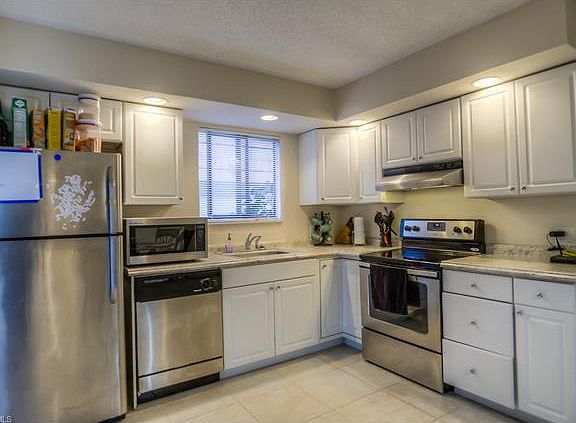 5th image of 5248 Cedarbend Dr APT 2