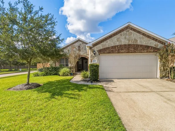 1546 Tuscan Village Dr, League City, TX 77573