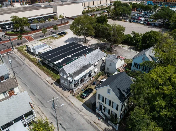 67 Line St, Charleston, SC 29403