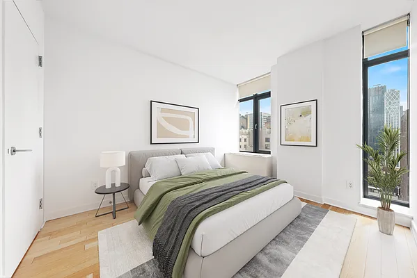 Rented by REAL New York | media 17