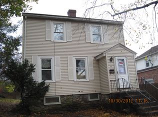 19 S Stowell St, Worcester, MA 01604
