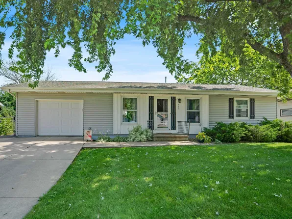 973 London St, Menasha, WI 54952