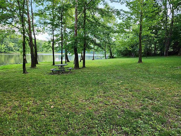 5th image of 9 W Deer Creek Cove Ln