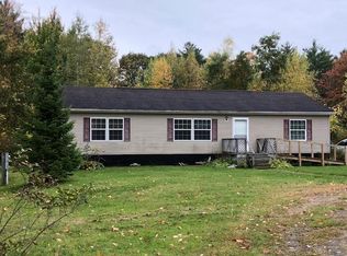 3653 Essex Rd, Willsboro, NY 12996