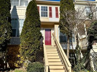 14134 Autumn Cir, Centreville, VA 20121