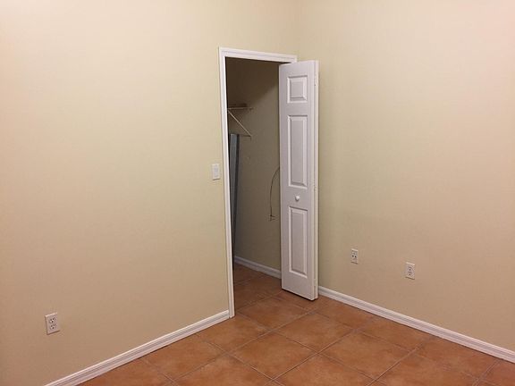 3rd image of 1300 SE 31st Ct Unit 202