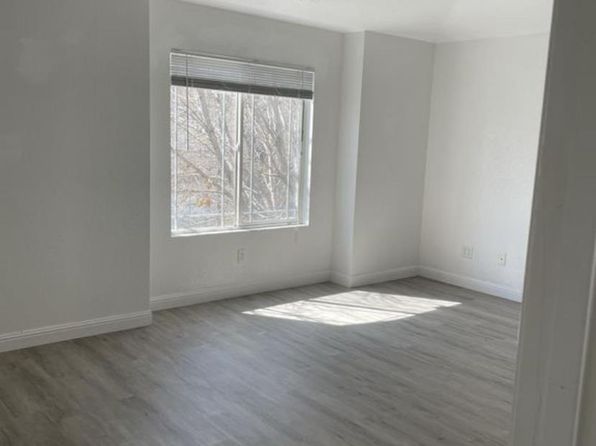 reno-nevada-66464207 picture