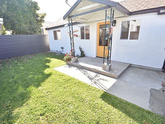 2nd image of 3517 Marmion Way #1/2