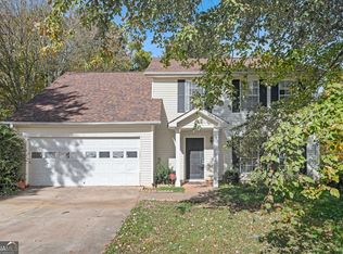 5858 Crescent Ridge Ct, Lithonia, GA 30058