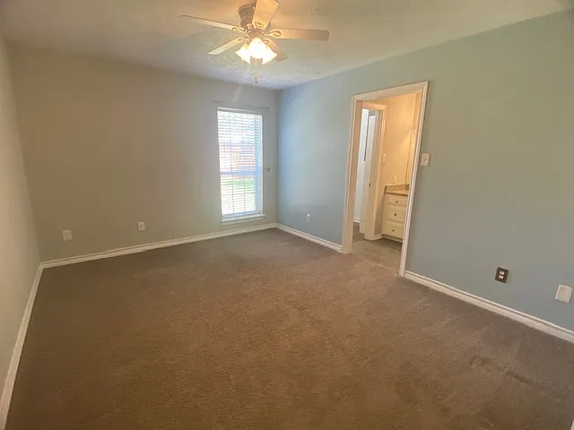601 Brown Dr — Photo 17