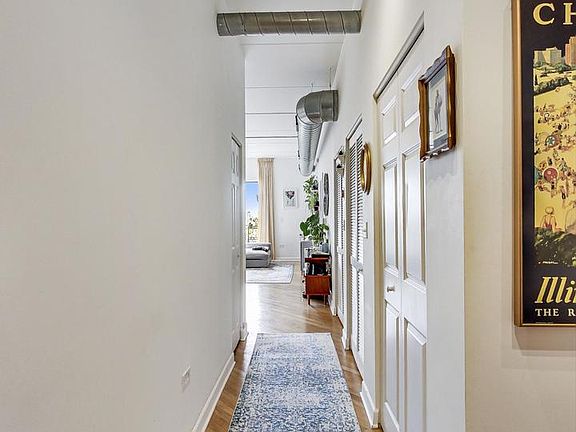 5th image of 3125 W Fullerton Ave APT 520