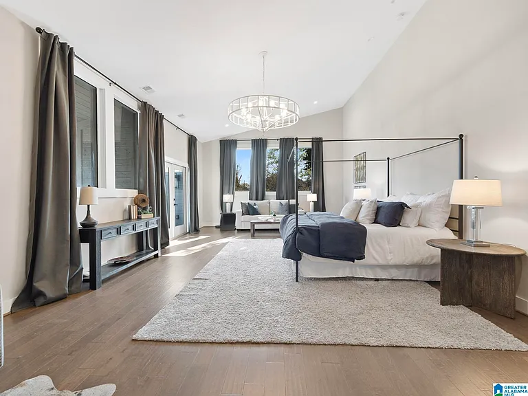 412 Vesclub Pl — Photo 11