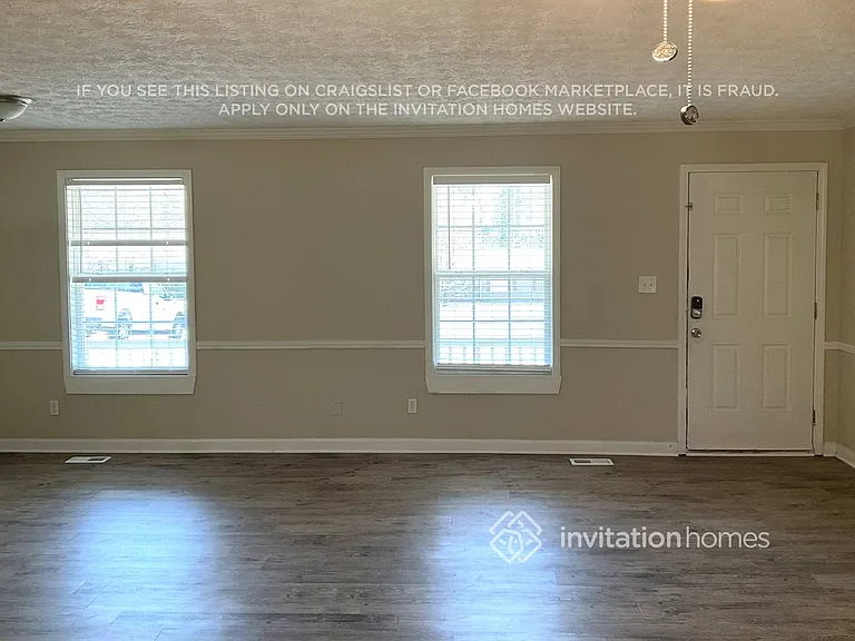 2396 Shire Ct — Photo 4