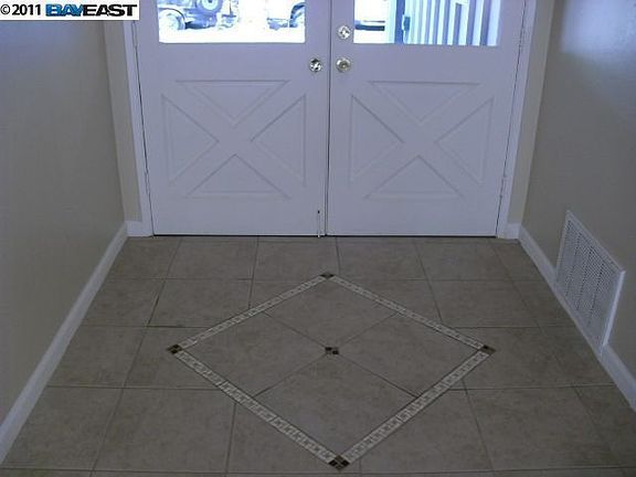 3rd image of 5439 Portsmouth Ave