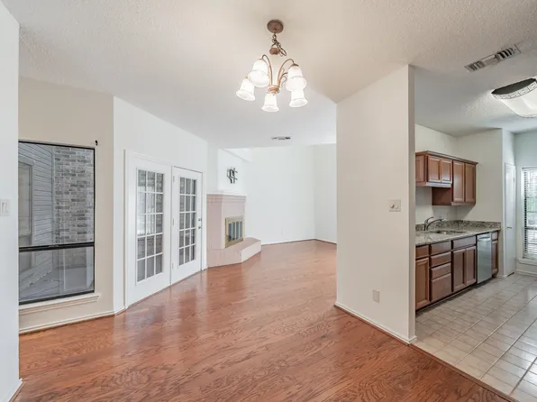 3500 E Park Blvd APT 404, Plano, TX 75074