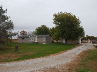 14497 Buckeye Ave, Whiting, IA 51063