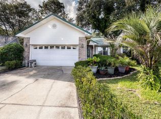 2801 Mac Gregor Ln, Crestview, FL 32539