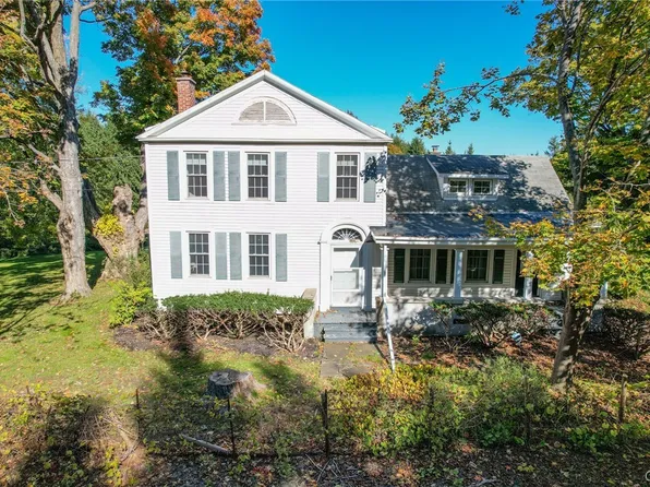 415 Higby Rd, New Hartford, NY 13413