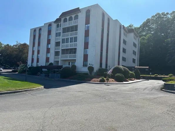 855 John Fitch Hwy APT 23, Fitchburg, MA 01420