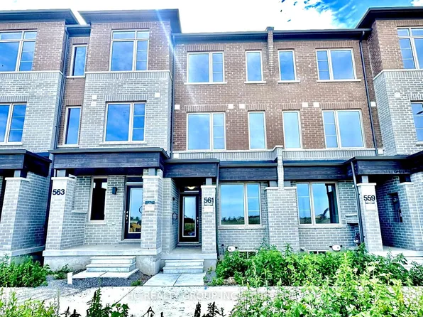 561 Vine Cliff Blvd, Markham, ON L6C 3N4