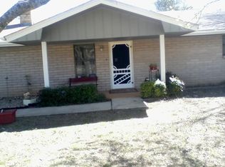 310 Main St, Ingram, TX 78025