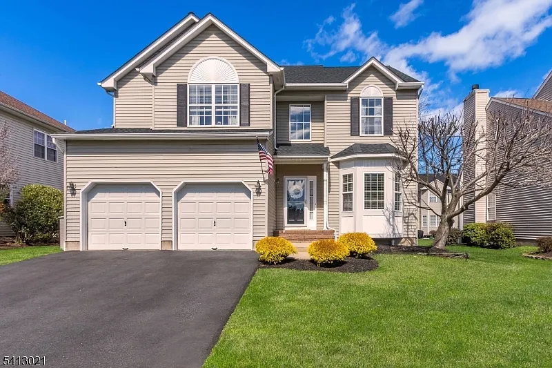 12 Lewis Dr photo 1