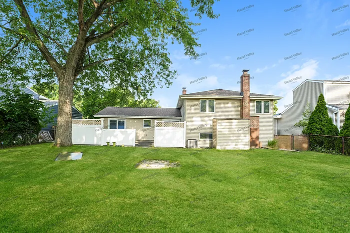 6039 Sherwood Dr — Photo 13