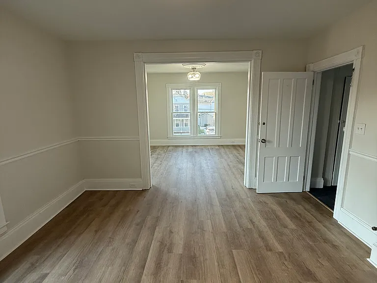 418 Park Ave #2 — Photo 5