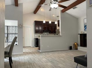 8050 Pennth Ave APT A, Baton Rouge, LA 70809